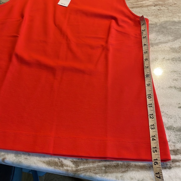 NWT Ann Taylor sleeveless top size medium - Picture 9 of 9
